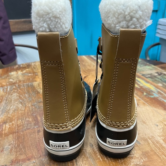 NWT Sorel Youth Yoot Pac Waterproof Boots - Picture 6 of 7
